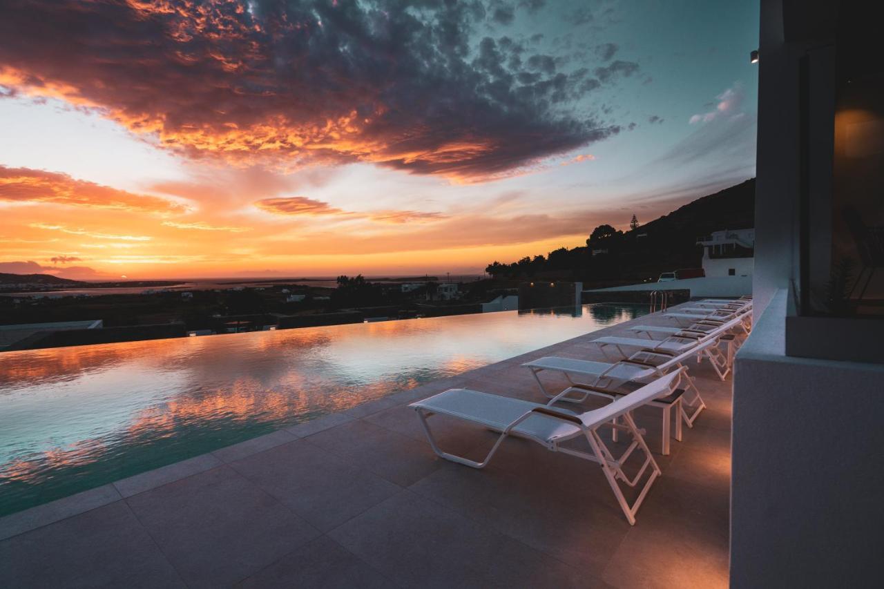 Kouros Blanc Resort & Suites Pounda エクステリア 写真
