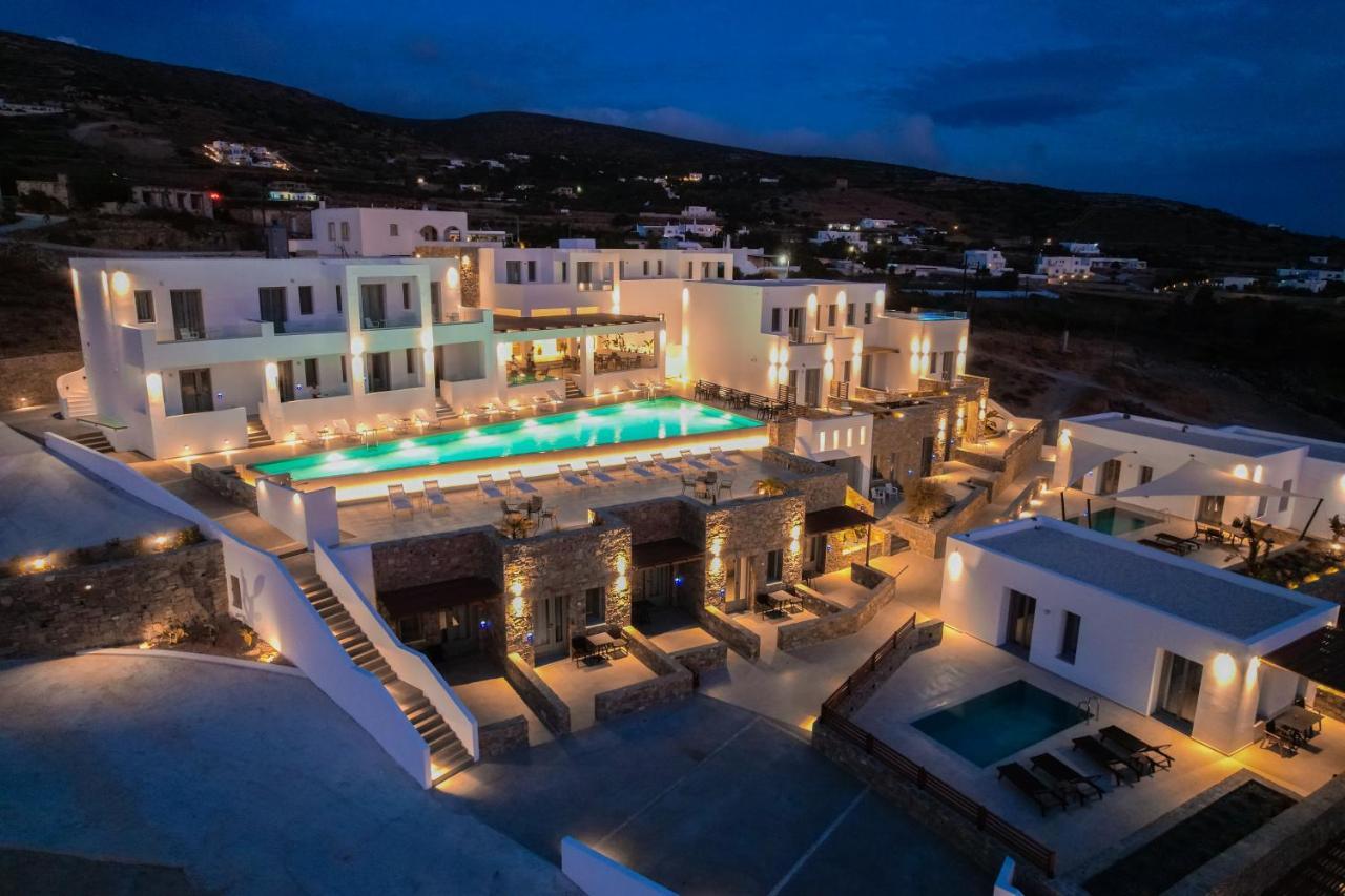 Kouros Blanc Resort & Suites Pounda エクステリア 写真