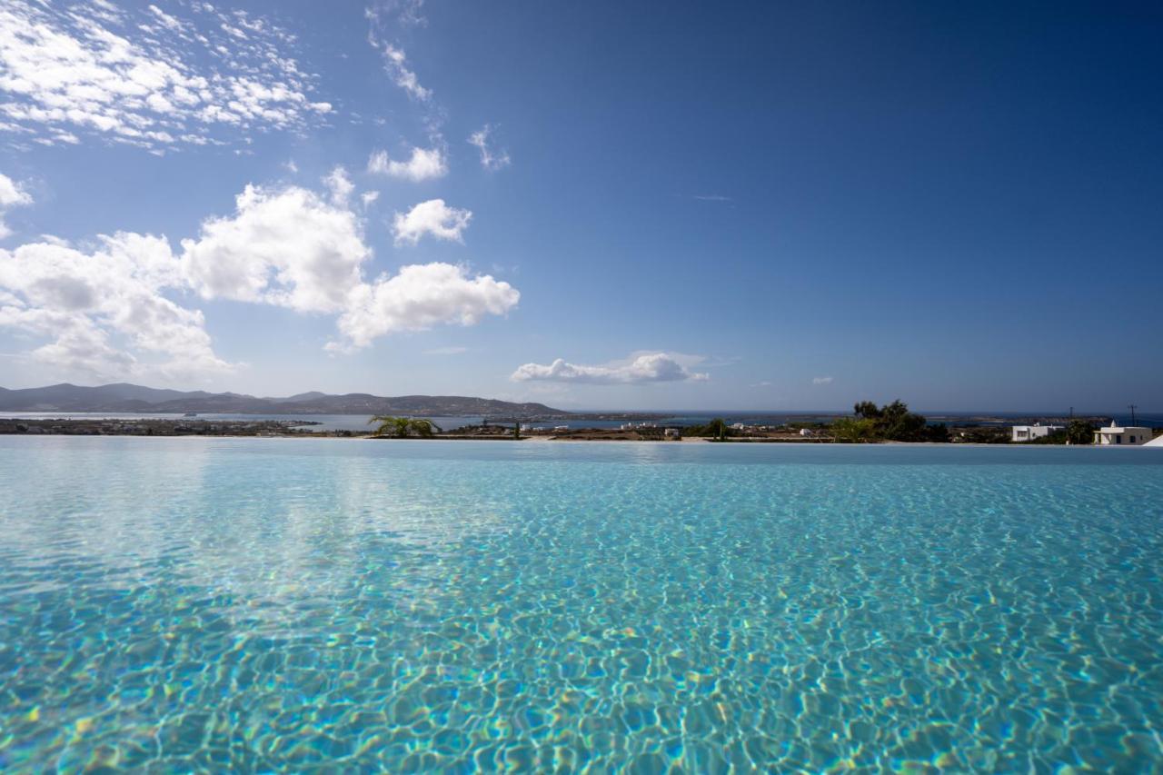 Kouros Blanc Resort & Suites Pounda エクステリア 写真