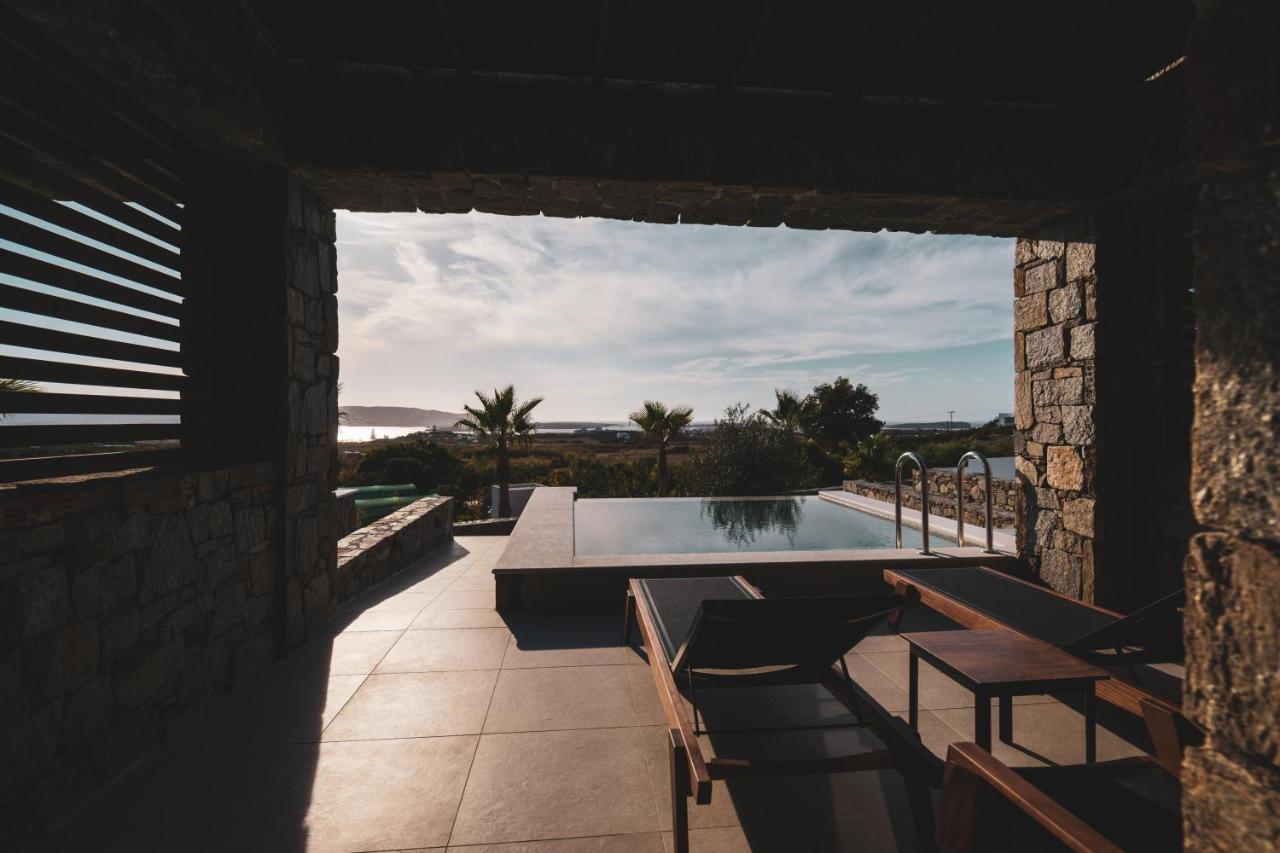 Kouros Blanc Resort & Suites Pounda エクステリア 写真