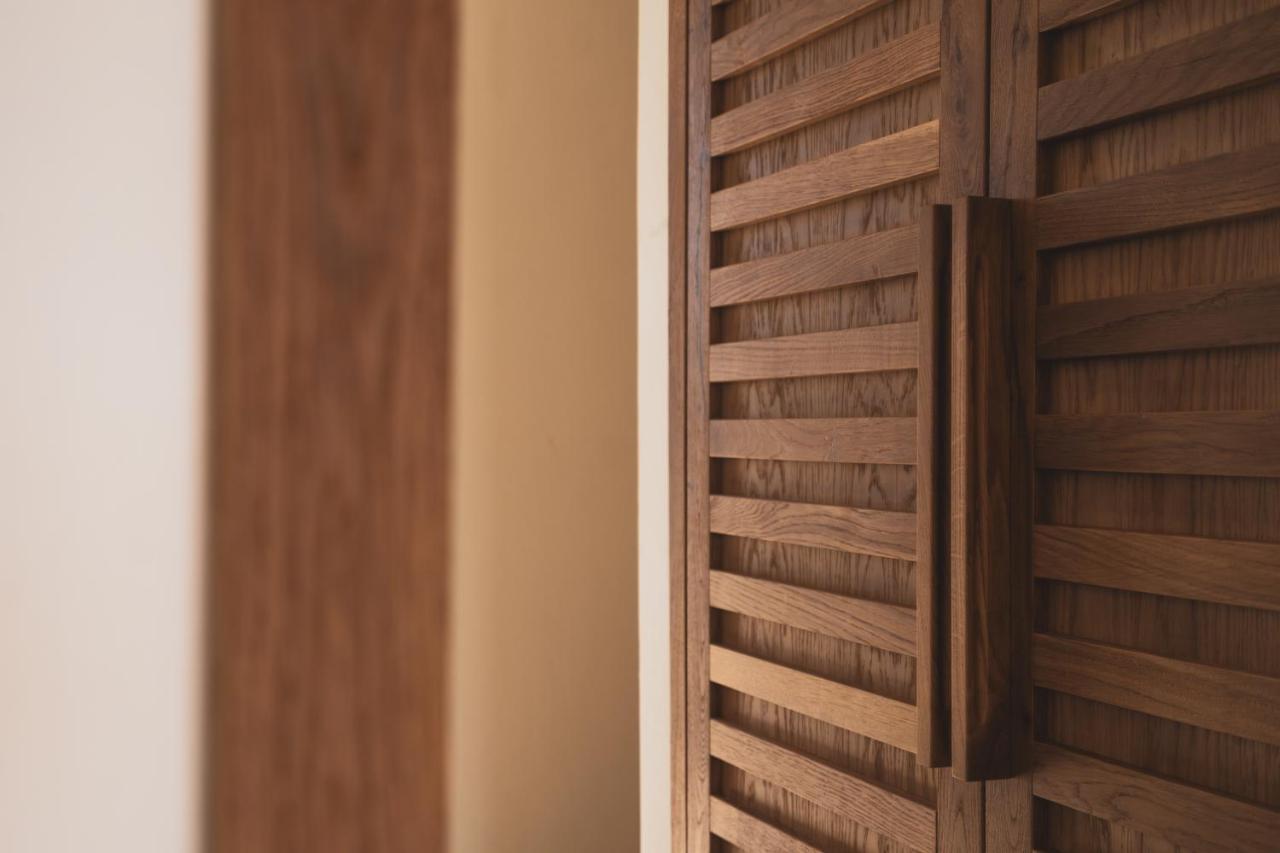 Kouros Blanc Resort & Suites Pounda エクステリア 写真