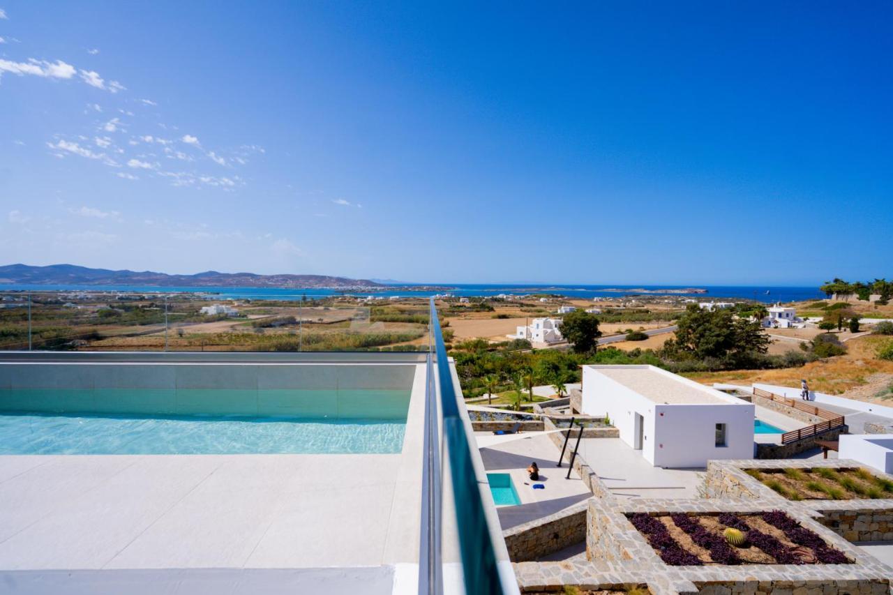 Kouros Blanc Resort & Suites Pounda エクステリア 写真