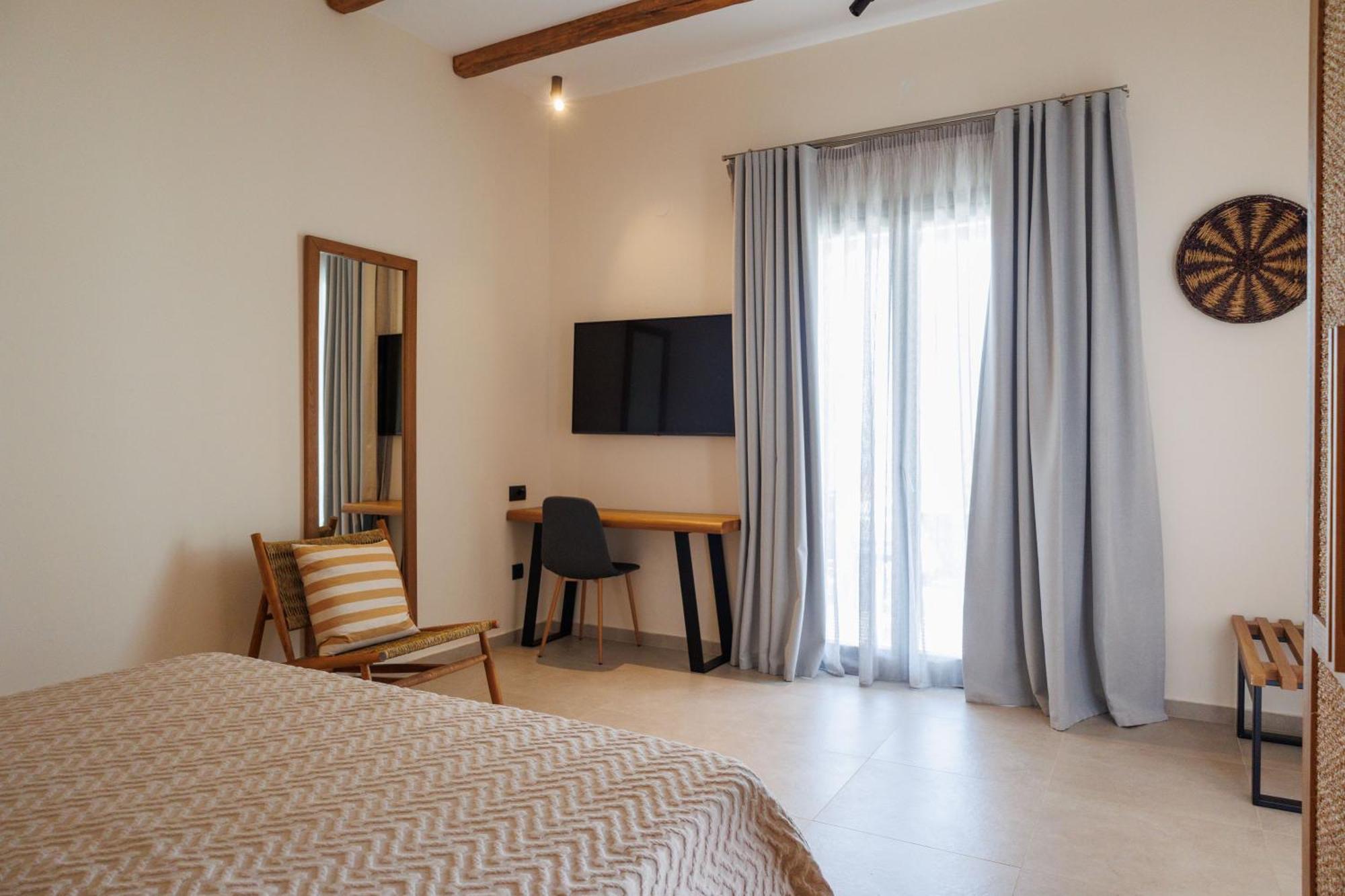 Kouros Blanc Resort & Suites Pounda 部屋 写真